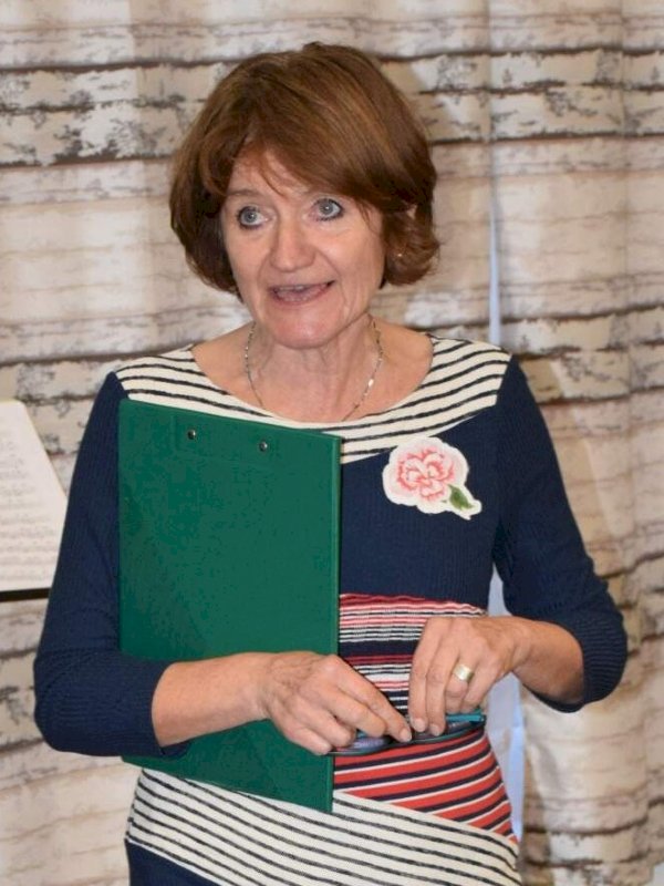 MDP Praha - č. 10 provází Marta Študentová